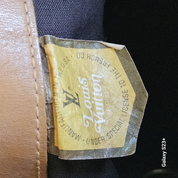 Louis Vuitton Monogram Tote Bag - Picture 11 of 16